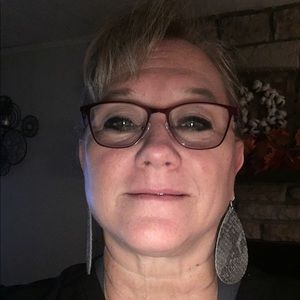 Meet your Posher, Marla